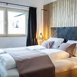 Kracha Alpinlodge 公寓 *