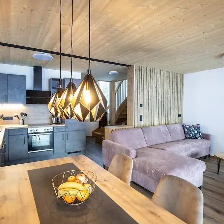 Kracha Alpinlodge ميتلبرغ