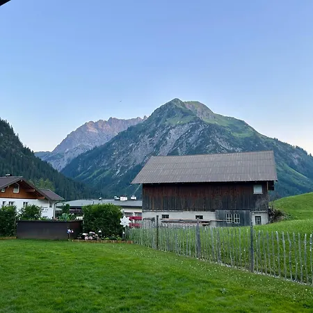 شقة Kracha Alpinlodge *