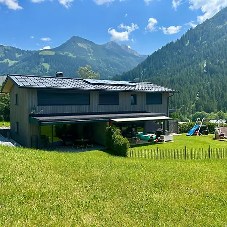 Kracha Alpinlodge * ميتلبرغ